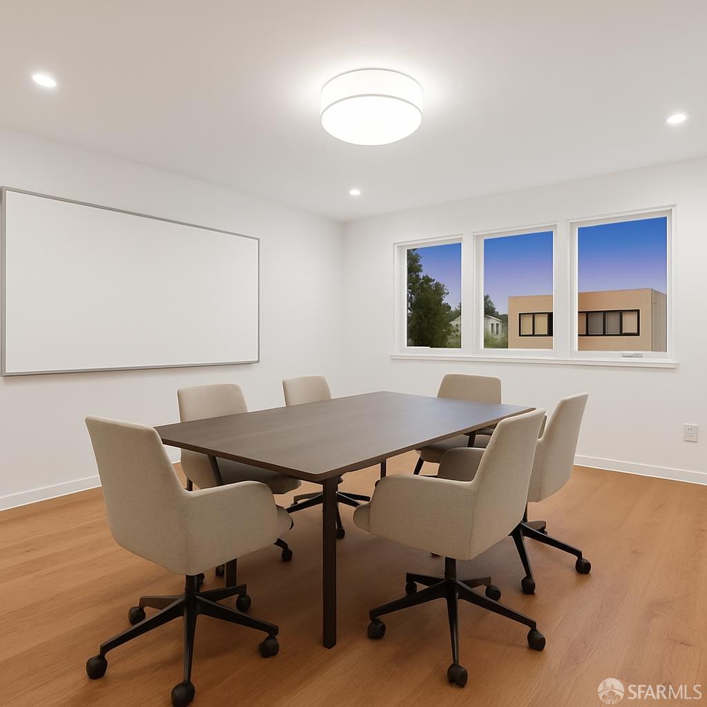 Detail Gallery Image 44 of 95 For 172 18th Ave #94121,  San Francisco,  CA 94121 - 7 Beds | 6/1 Baths