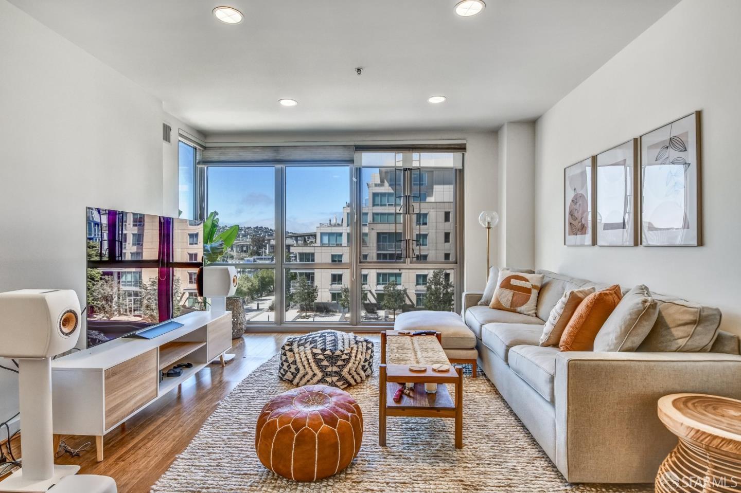 Detail Gallery Image 6 of 21 For 255 Berry St #703,  San Francisco,  CA 94158 - 2 Beds | 2 Baths