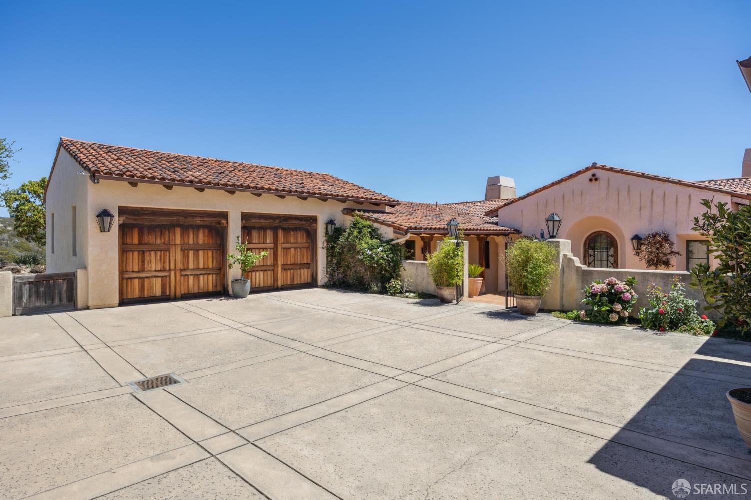 Detail Gallery Image 68 of 75 For 601 Belavida Rd, Monterey,  CA 94501 - 6 Beds | 6/1 Baths