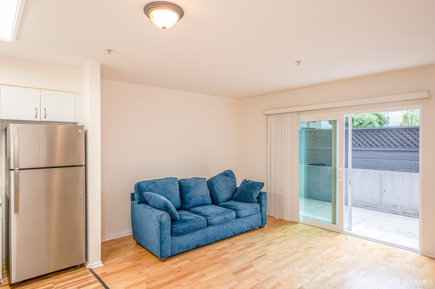 Detail Gallery Image 2 of 12 For 8400 Oceanview Ter #116,  San Francisco,  CA 94132 - 1 Beds | 1 Baths