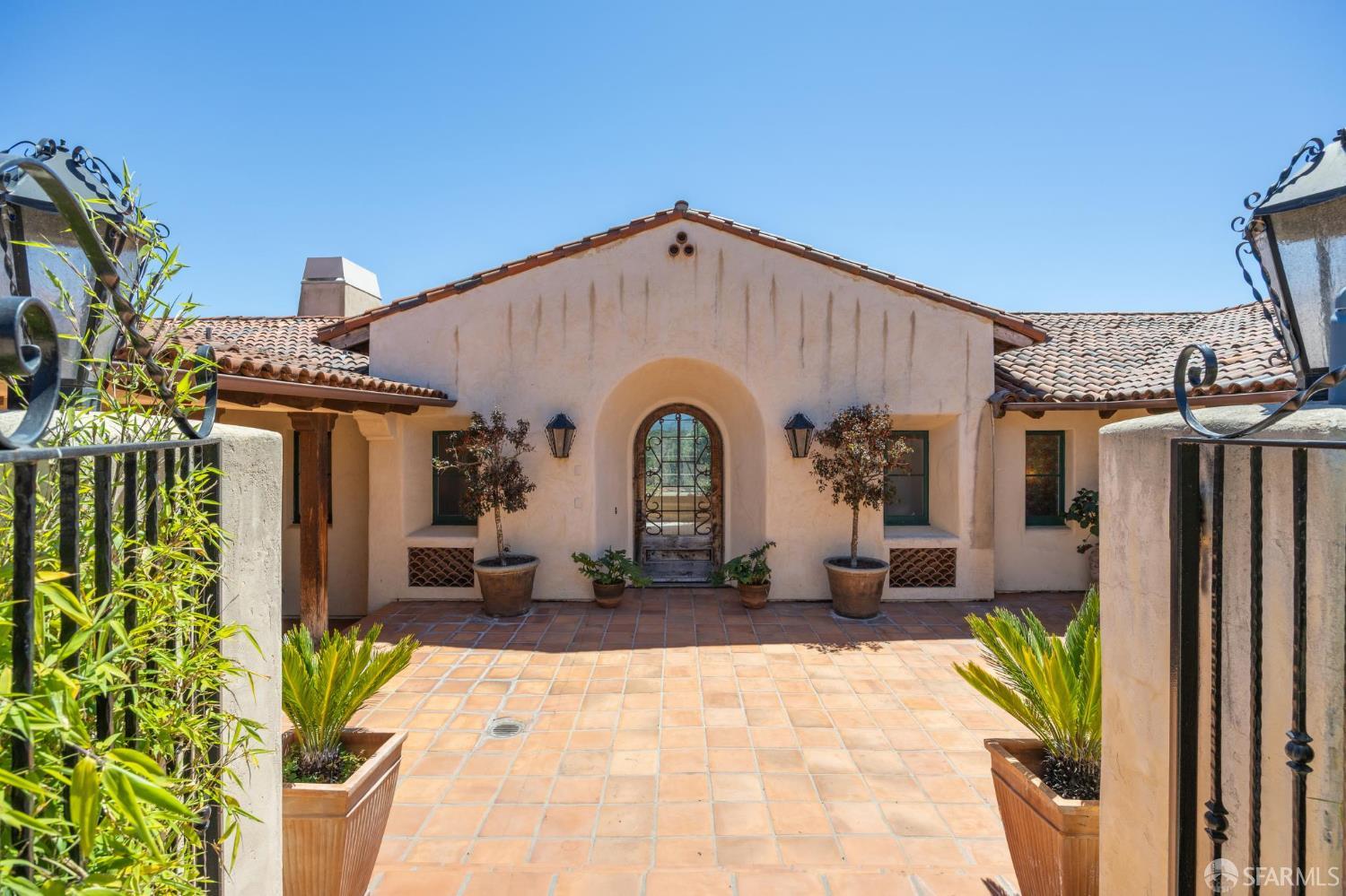 Detail Gallery Image 70 of 75 For 601 Belavida Rd, Monterey,  CA 94501 - 6 Beds | 6/1 Baths