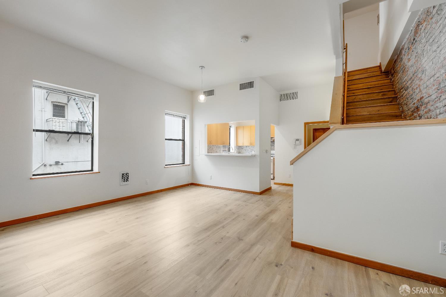 Detail Gallery Image 6 of 59 For 883 Sacramento St, San Francisco,  CA 94108 - – Beds | – Baths