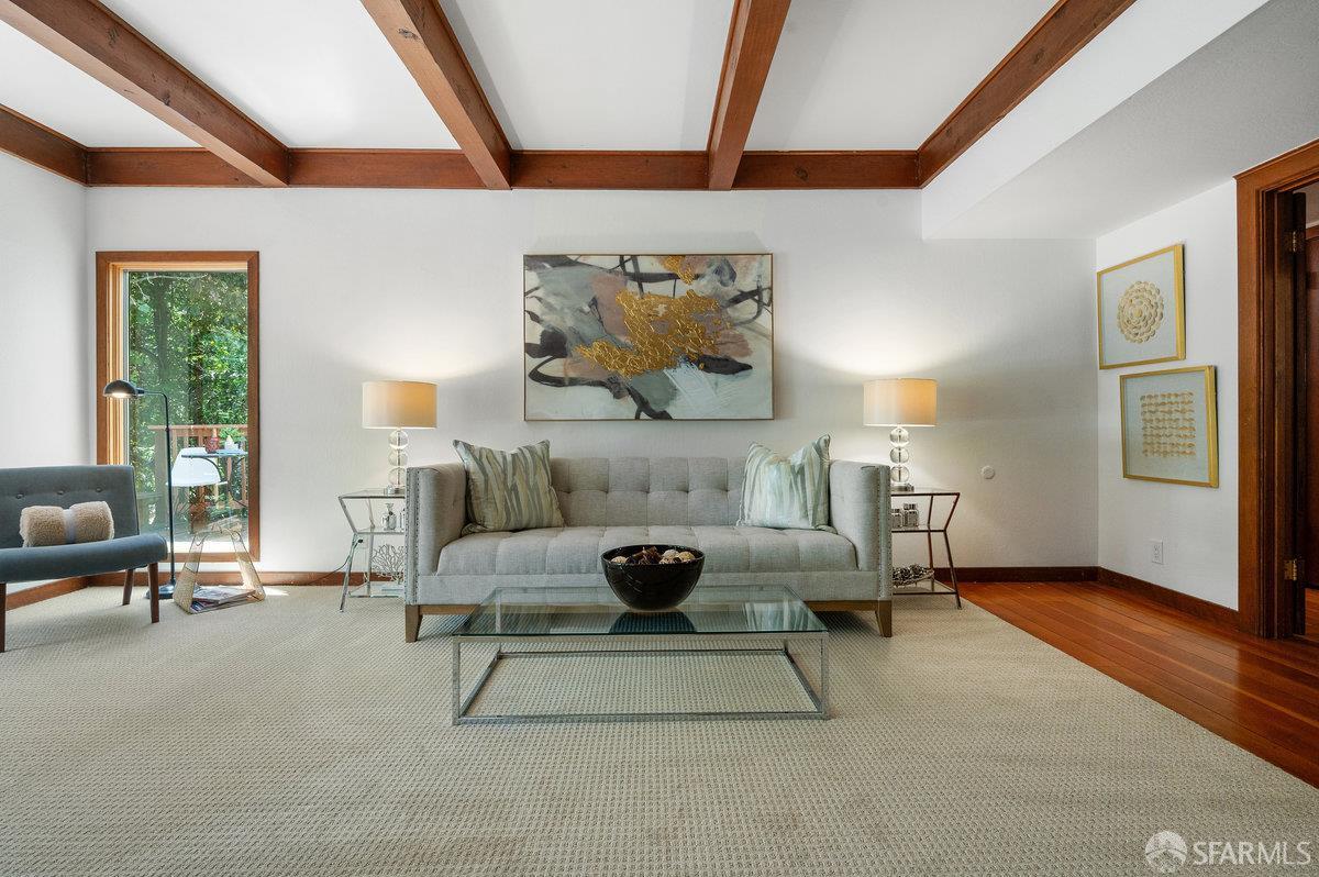 Detail Gallery Image 12 of 99 For 5262 Alhambra Valley Rd, Martinez,  CA 94553 - 5 Beds | 3/1 Baths