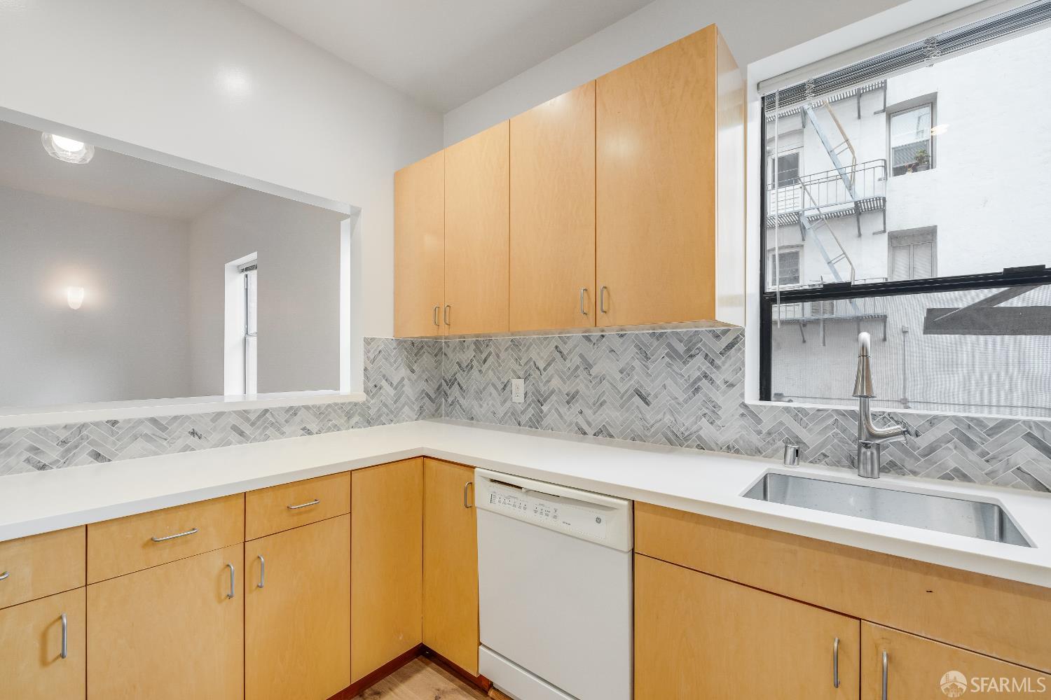 Detail Gallery Image 10 of 59 For 883 Sacramento St, San Francisco,  CA 94108 - – Beds | – Baths
