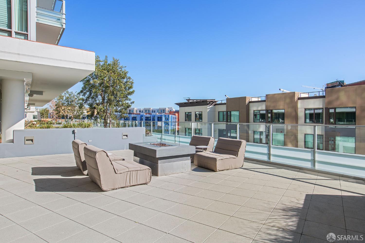 Detail Gallery Image 51 of 58 For 708 Long Bridge St 917l,  San Francisco,  CA 94158 - 2 Beds | 2 Baths