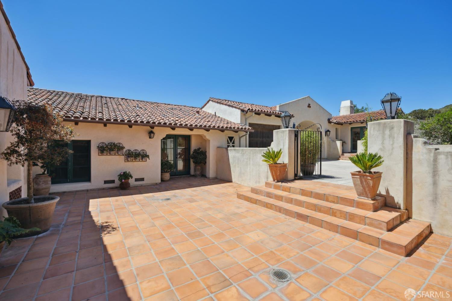 Detail Gallery Image 67 of 75 For 601 Belavida Rd, Monterey,  CA 94501 - 6 Beds | 6/1 Baths