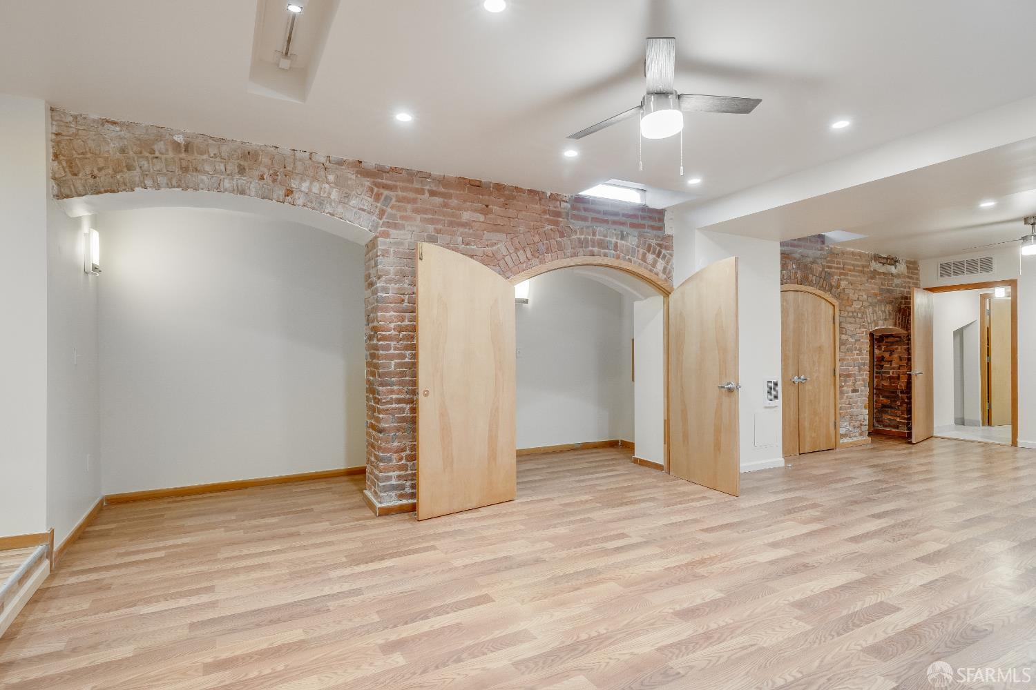 Detail Gallery Image 52 of 59 For 883 Sacramento St, San Francisco,  CA 94108 - – Beds | – Baths