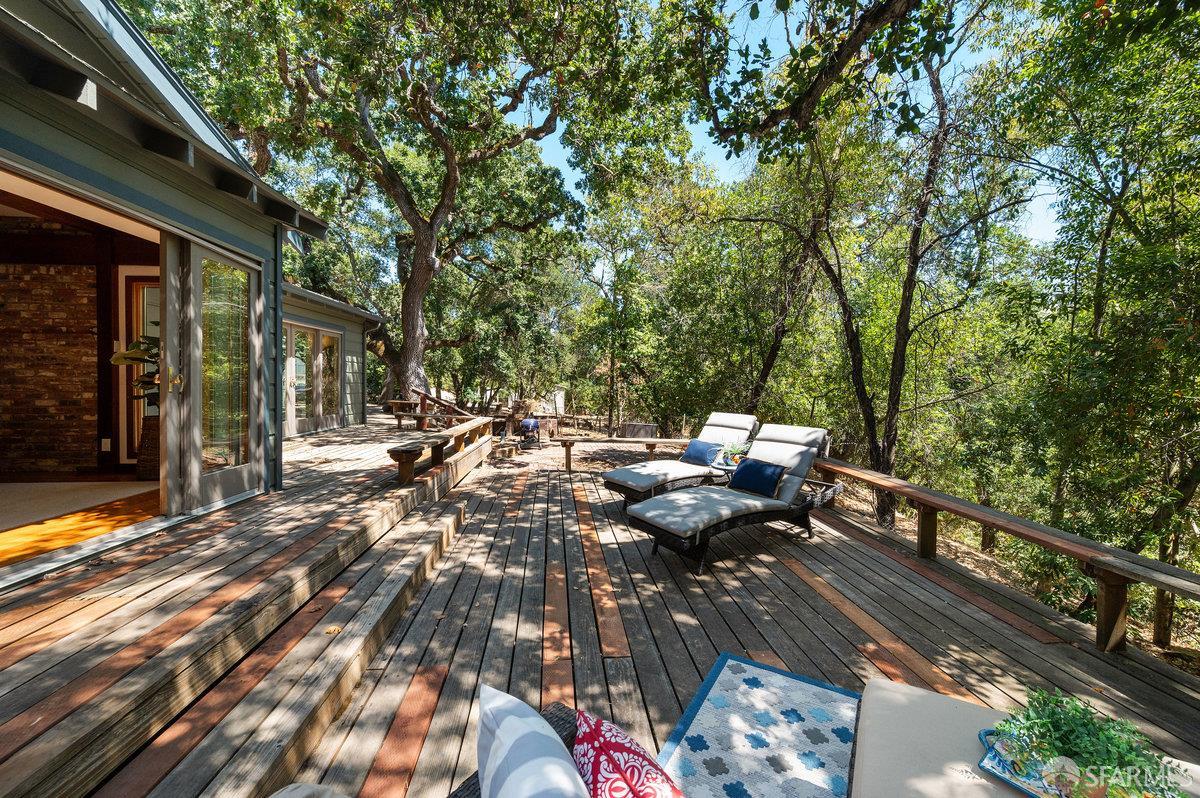Detail Gallery Image 63 of 99 For 5262 Alhambra Valley Rd, Martinez,  CA 94553 - 5 Beds | 3/1 Baths