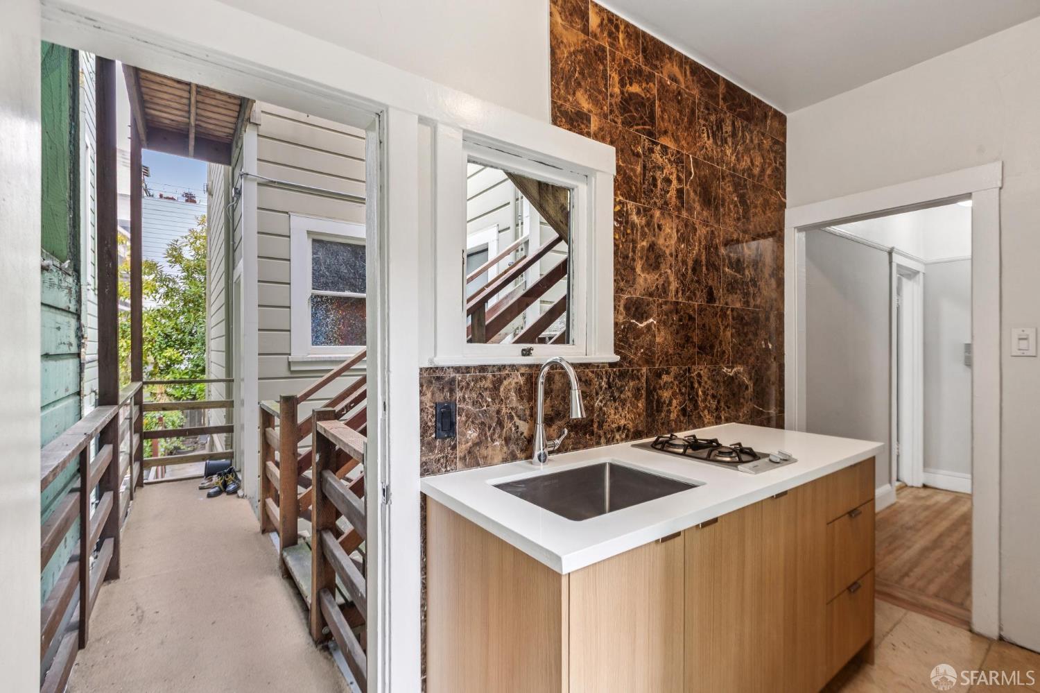 Detail Gallery Image 16 of 24 For 2888 Folsom St #APT 1,  San Francisco,  CA 94110 - 0 Beds | 1 Baths