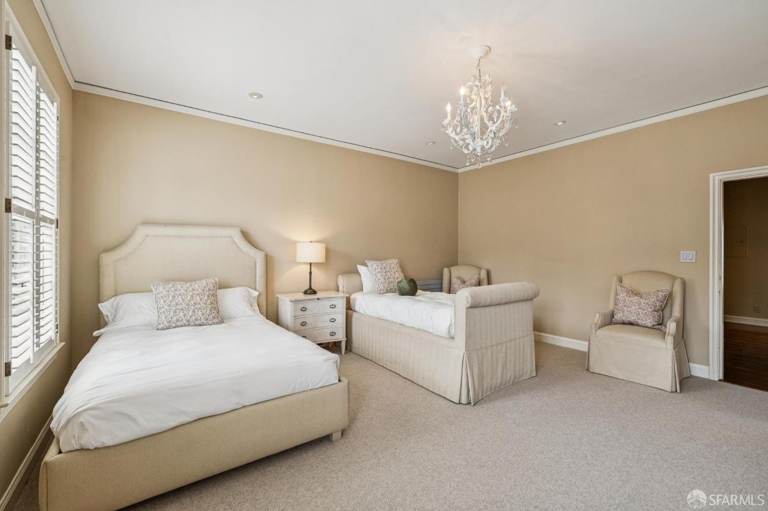 Detail Gallery Image 37 of 65 For 2518 Filbert St, San Francisco,  CA 94123 - 4 Beds | 3/1 Baths