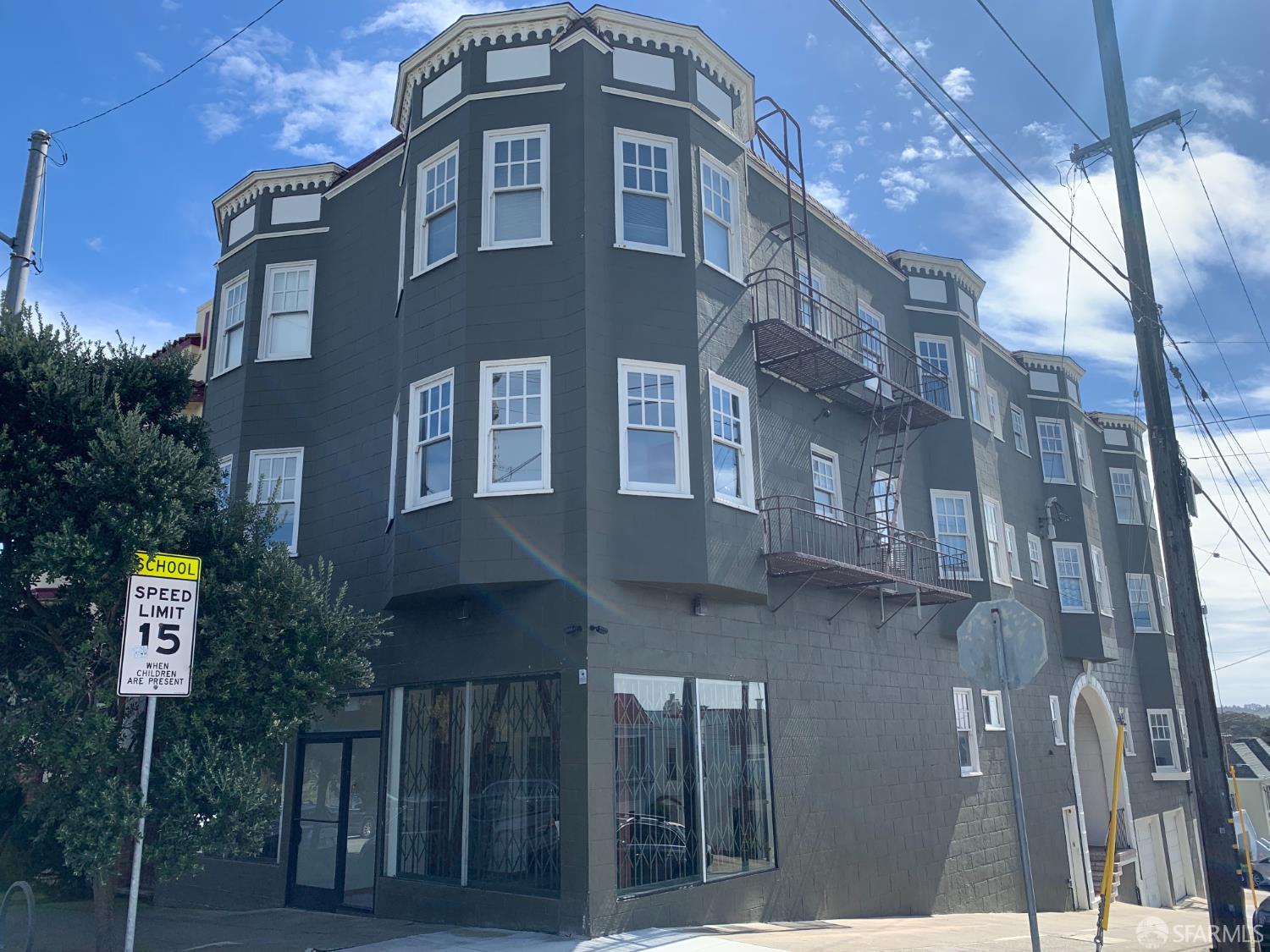 Detail Gallery Image 7 of 9 For 2949 Balboa St, San Francisco,  CA 94121 - – Beds | – Baths