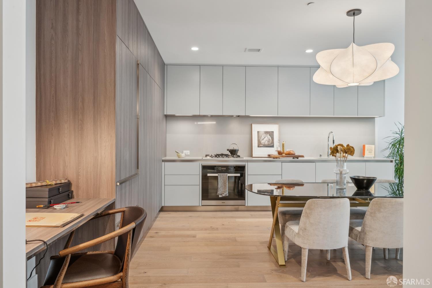 Detail Gallery Image 3 of 23 For 1 Bristol Ct #211,  San Francisco,  CA 94130 - 1 Beds | 1 Baths