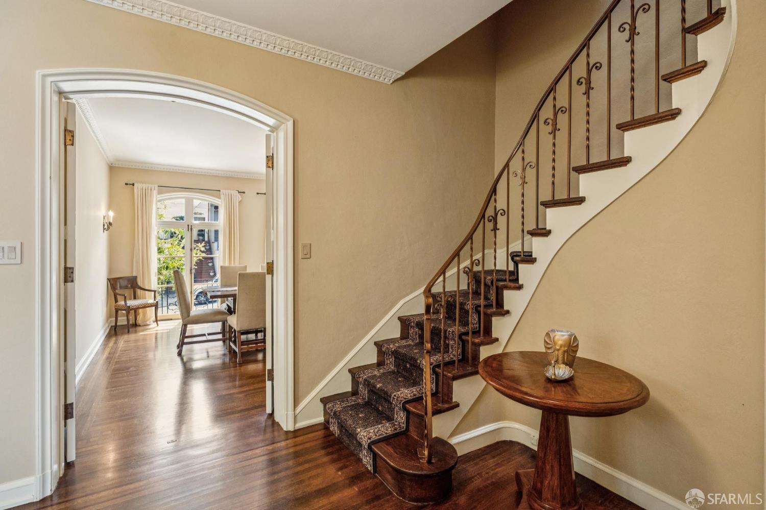 Detail Gallery Image 19 of 65 For 2518 Filbert St, San Francisco,  CA 94123 - 4 Beds | 3/1 Baths