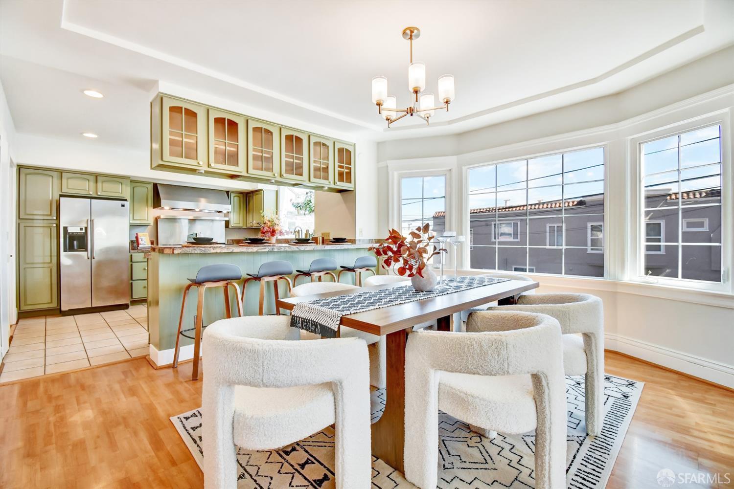 Detail Gallery Image 9 of 60 For 900 Huron Ave, San Francisco,  CA 94112 - 4 Beds | 3 Baths