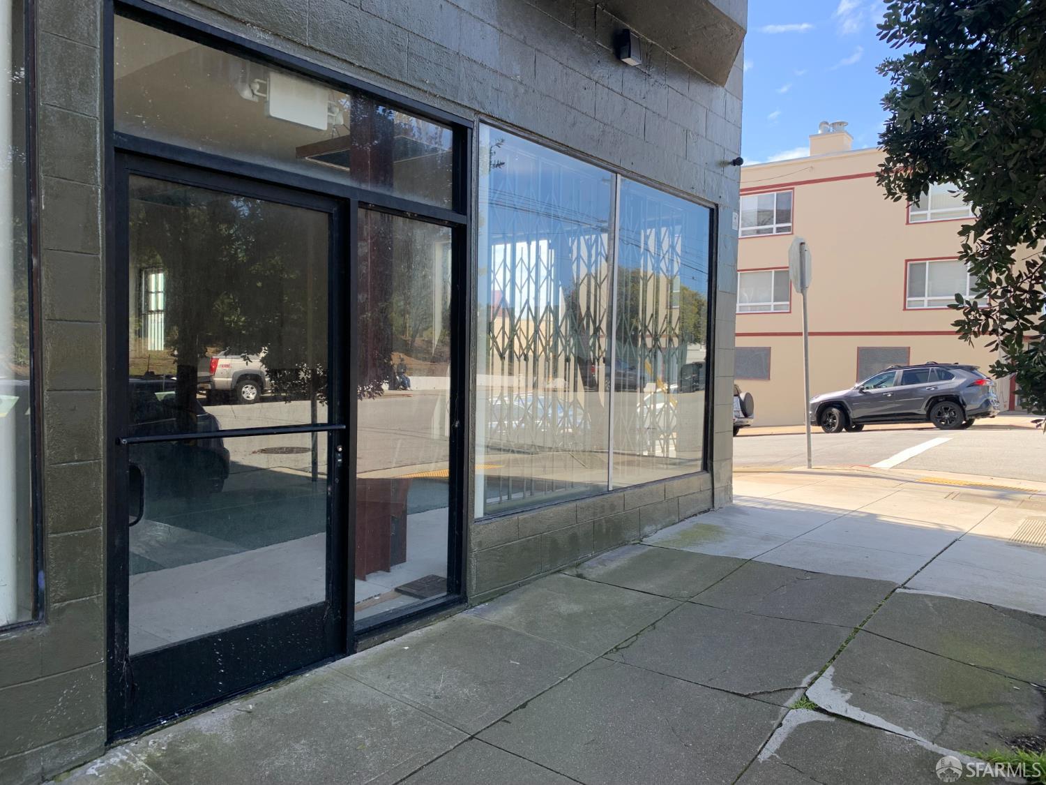 Detail Gallery Image 9 of 9 For 2949 Balboa St, San Francisco,  CA 94121 - – Beds | – Baths