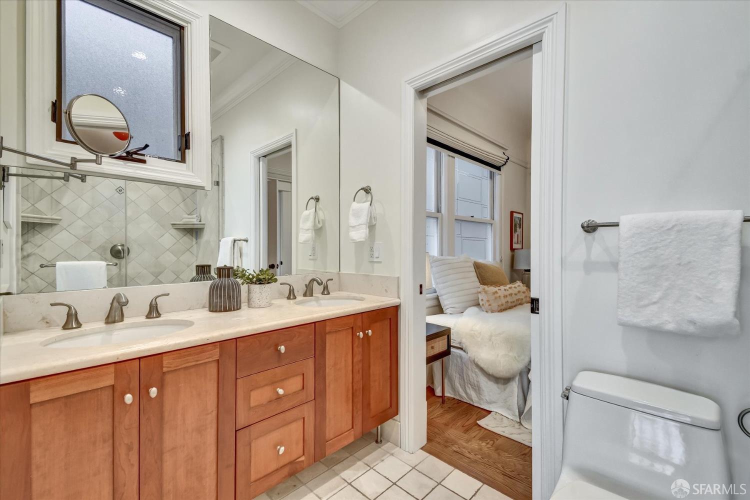 Detail Gallery Image 32 of 61 For 1028 Lombard St, San Francisco,  CA 94109 - 4 Beds | 3/1 Baths