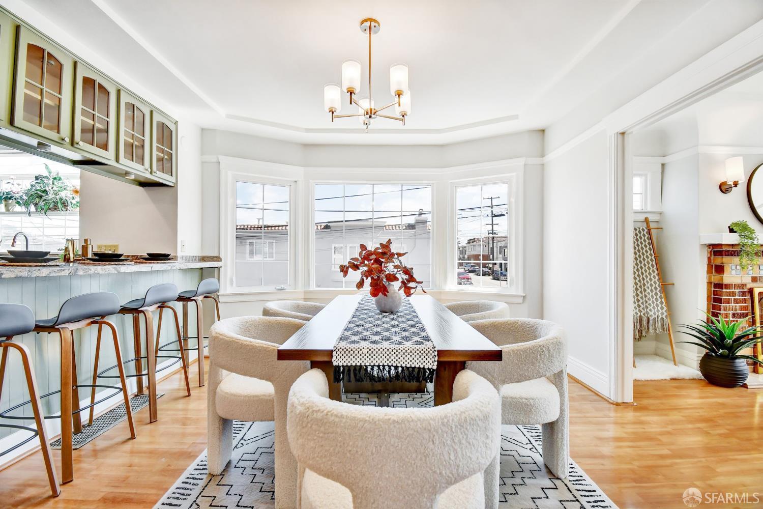 Detail Gallery Image 10 of 60 For 900 Huron Ave, San Francisco,  CA 94112 - 4 Beds | 3 Baths