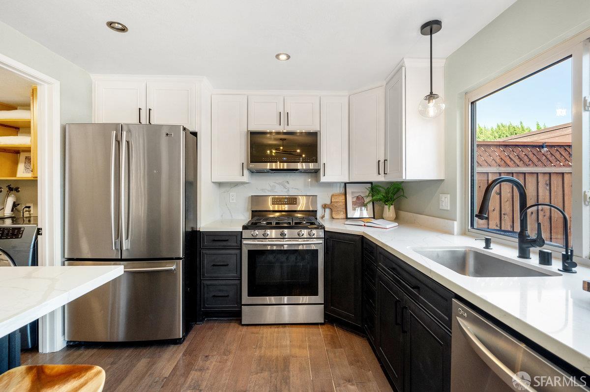Detail Gallery Image 13 of 34 For 2369 Mabury Rd, San Jose,  CA 95133 - 2 Beds | 1/1 Baths