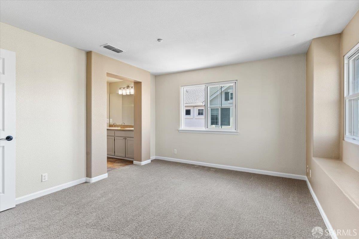 Detail Gallery Image 31 of 61 For 2933 1st St #1004,  Livermore,  CA 94550 - 3 Beds | 2/1 Baths