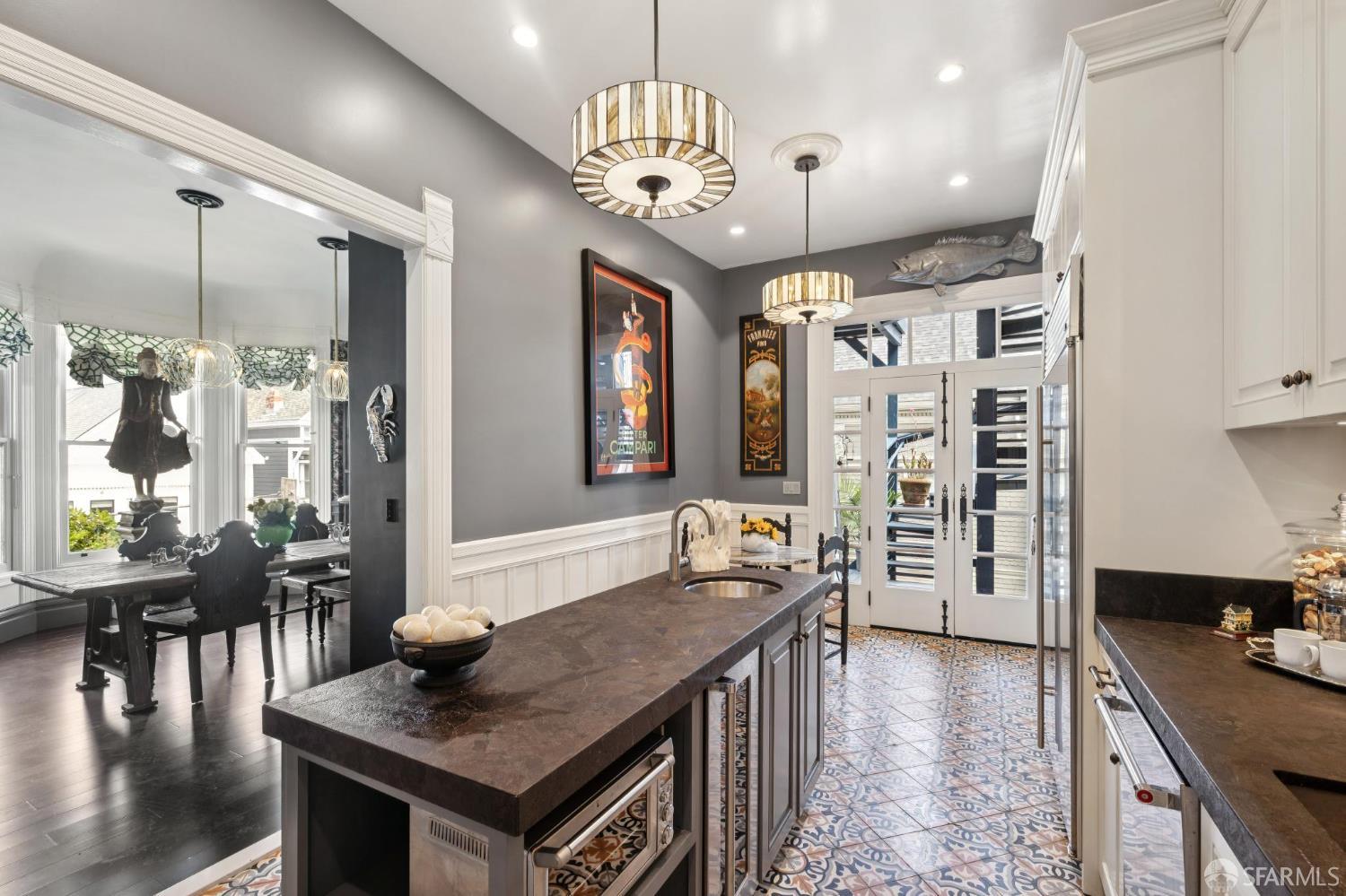 Detail Gallery Image 18 of 57 For 560 Lyon St, San Francisco,  CA 94117 - 4 Beds | 2/1 Baths