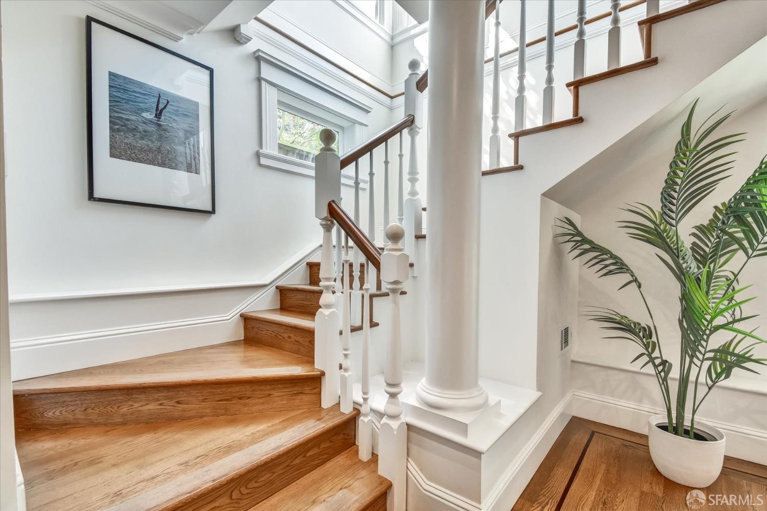 Detail Gallery Image 37 of 61 For 1028 Lombard St, San Francisco,  CA 94109 - 4 Beds | 3/1 Baths