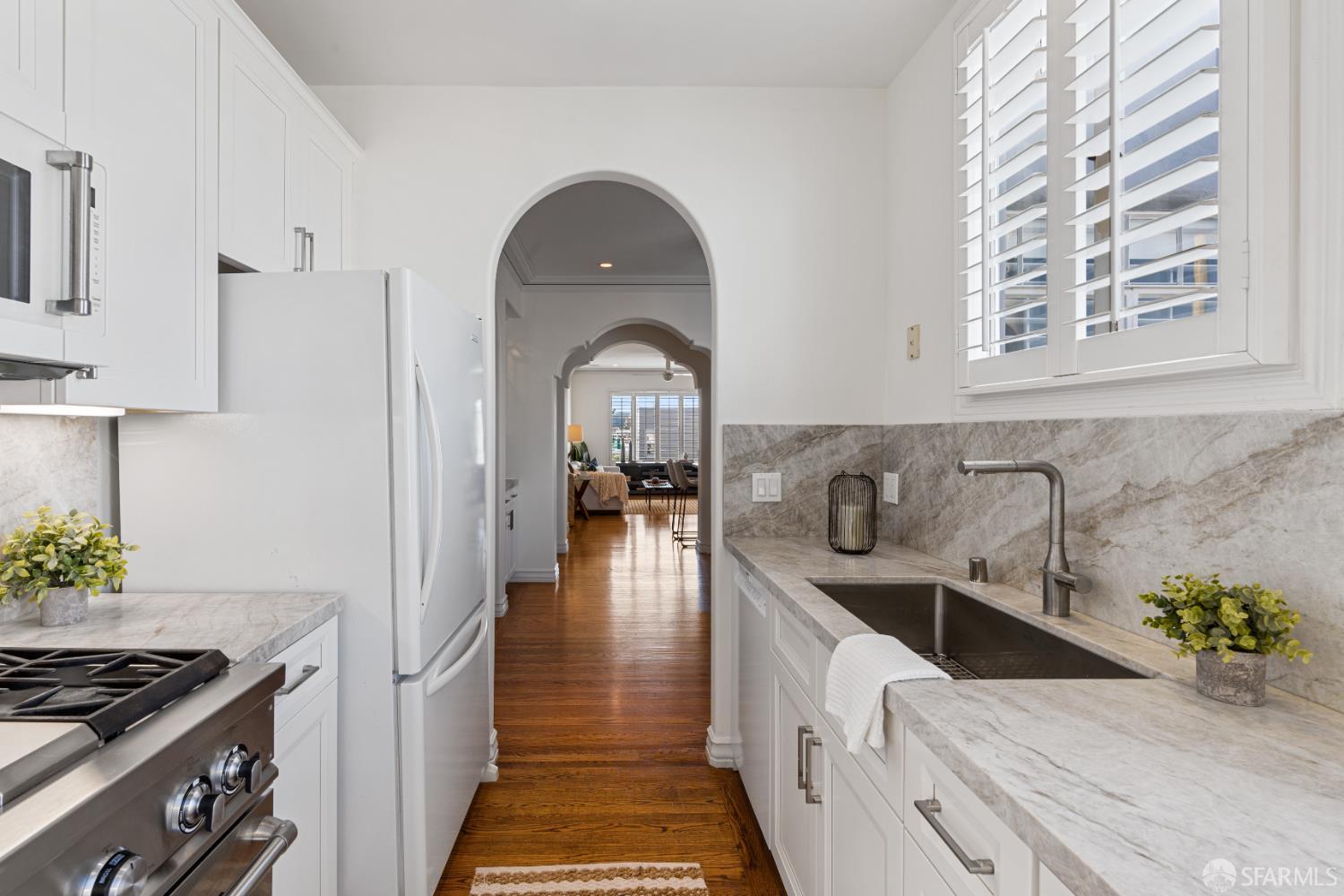 Detail Gallery Image 14 of 23 For 3675 Fillmore St #302,  San Francisco,  CA 94123 - 1 Beds | 1 Baths