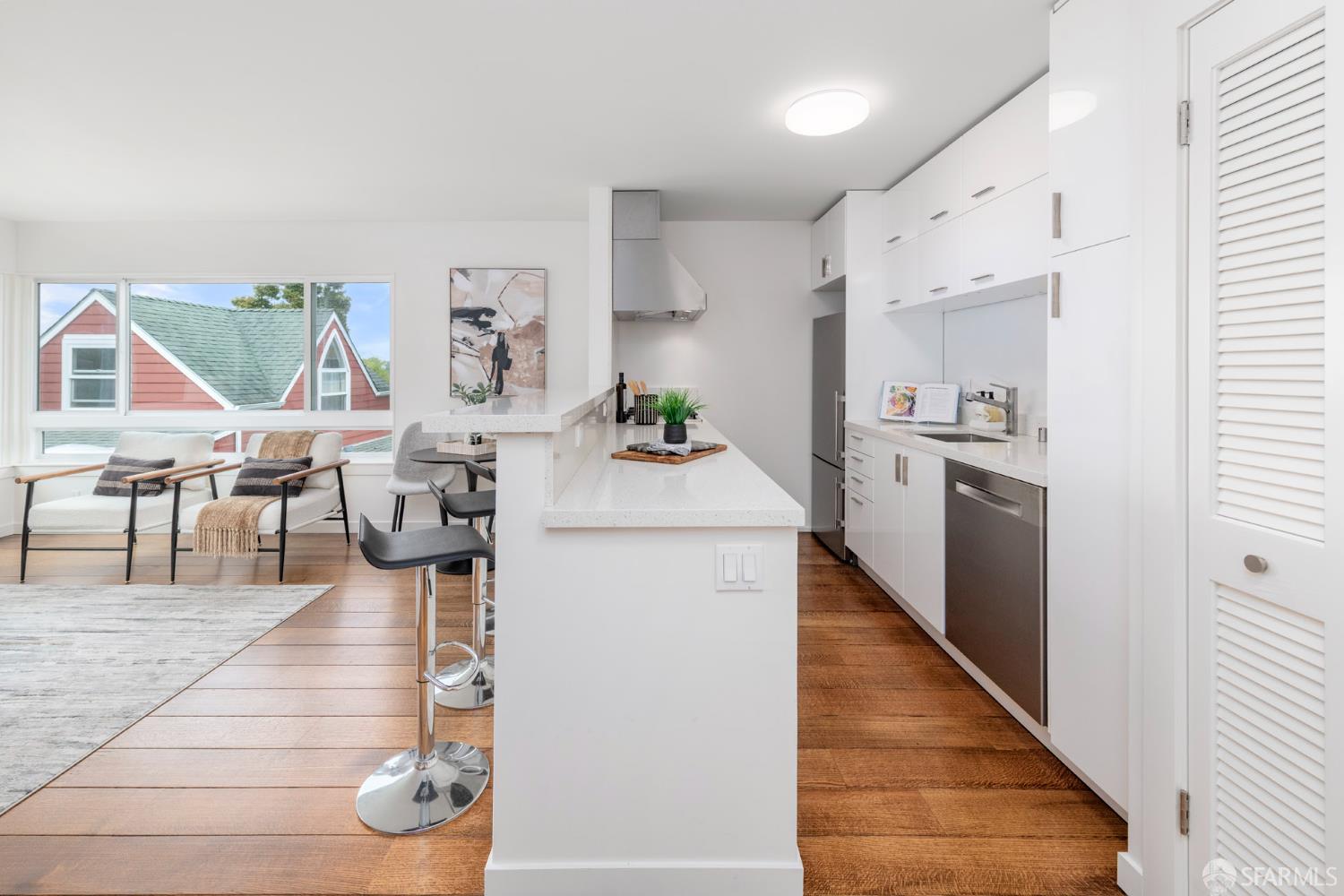 Detail Gallery Image 8 of 31 For 1635 10th Ave #4,  San Francisco,  CA 94122 - 1 Beds | 1 Baths