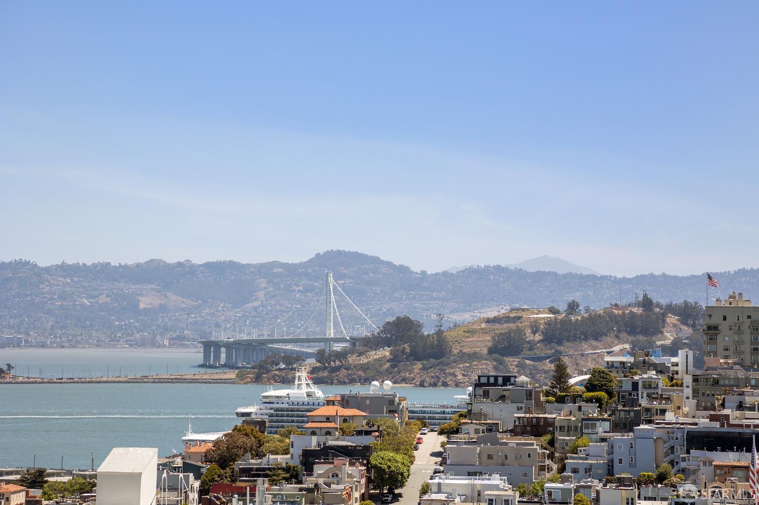 Detail Gallery Image 54 of 61 For 1028 Lombard St, San Francisco,  CA 94109 - 4 Beds | 3/1 Baths