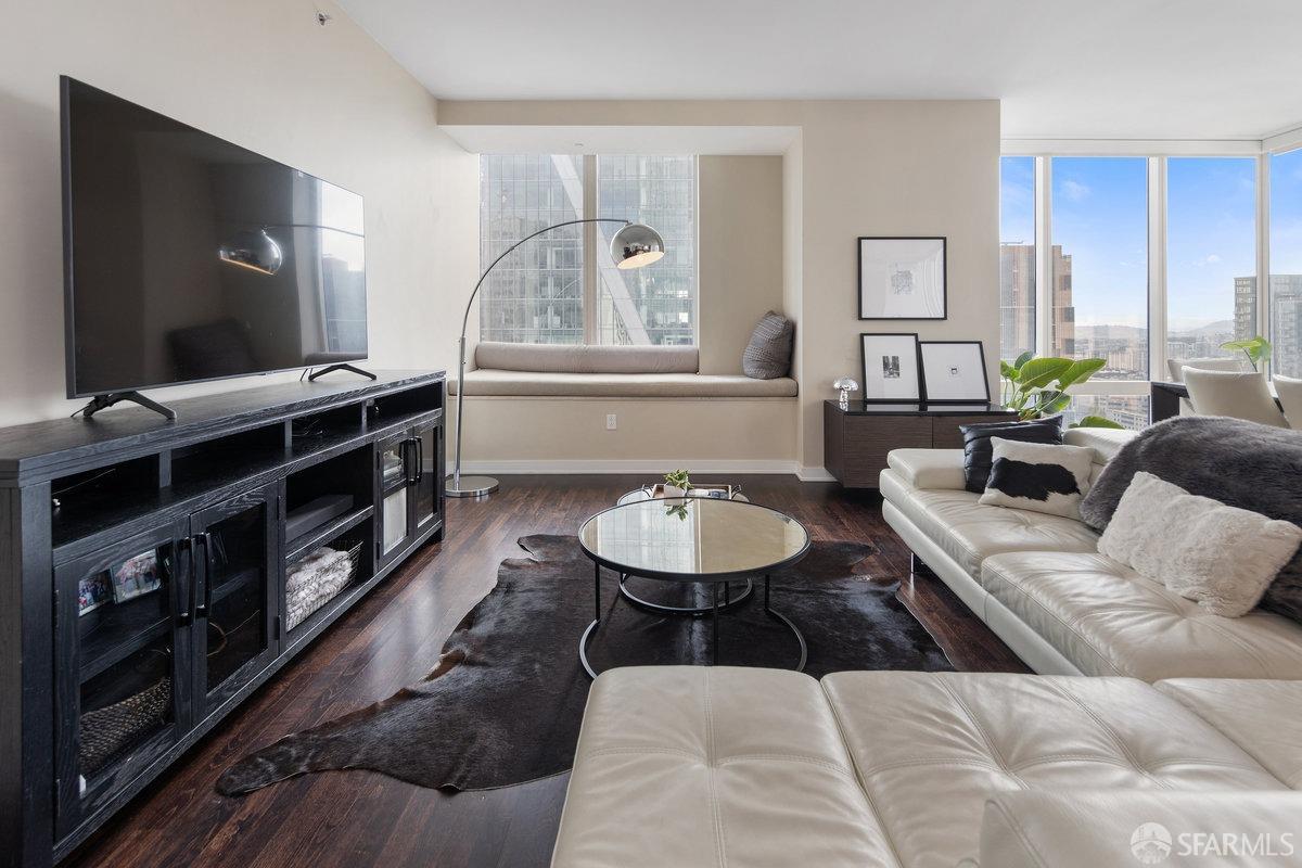 Detail Gallery Image 7 of 48 For 301 Mission St 35e,  San Francisco,  CA 94105 - 2 Beds | 2 Baths