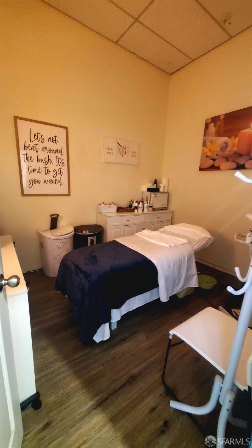 Detail Gallery Image 6 of 10 For 18 Bayhill Ctr, San Bruno,  CA 94066 - – Beds | – Baths