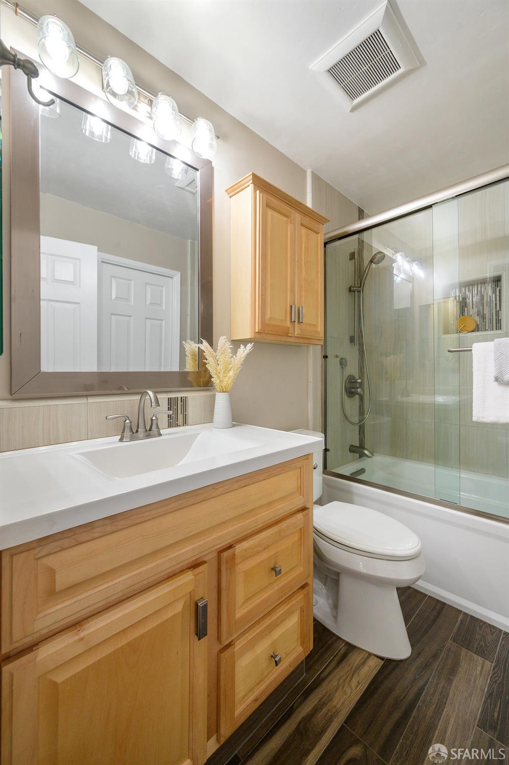 Detail Gallery Image 31 of 34 For 2369 Mabury Rd, San Jose,  CA 95133 - 2 Beds | 1/1 Baths