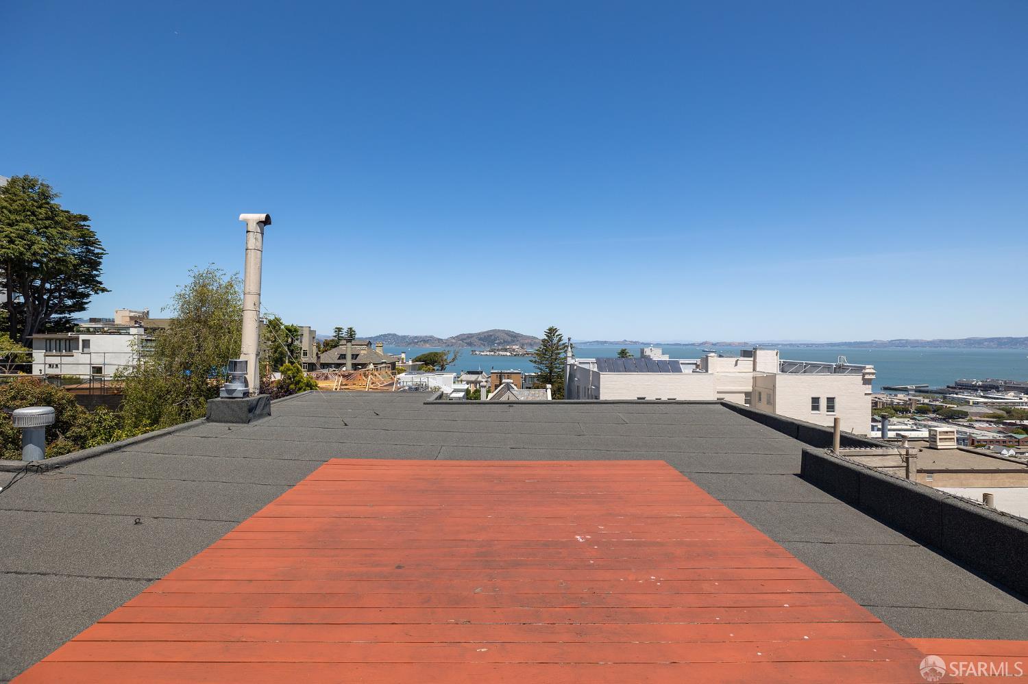 Detail Gallery Image 51 of 61 For 1028 Lombard St, San Francisco,  CA 94109 - 4 Beds | 3/1 Baths