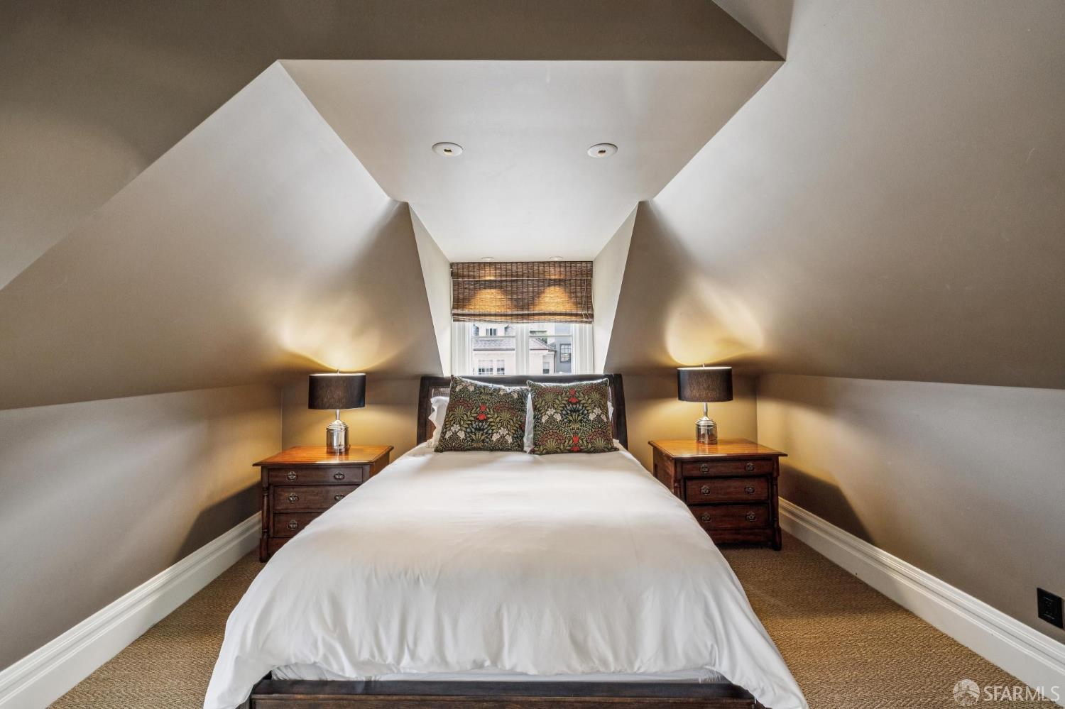 Detail Gallery Image 42 of 65 For 2518 Filbert St, San Francisco,  CA 94123 - 4 Beds | 3/1 Baths