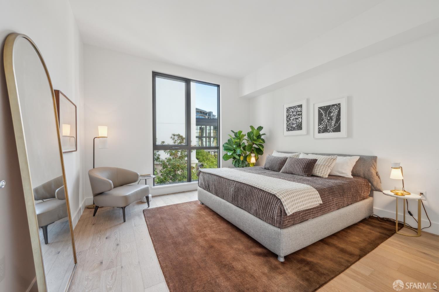 Detail Gallery Image 5 of 23 For 1 Bristol Ct #211,  San Francisco,  CA 94130 - 1 Beds | 1 Baths