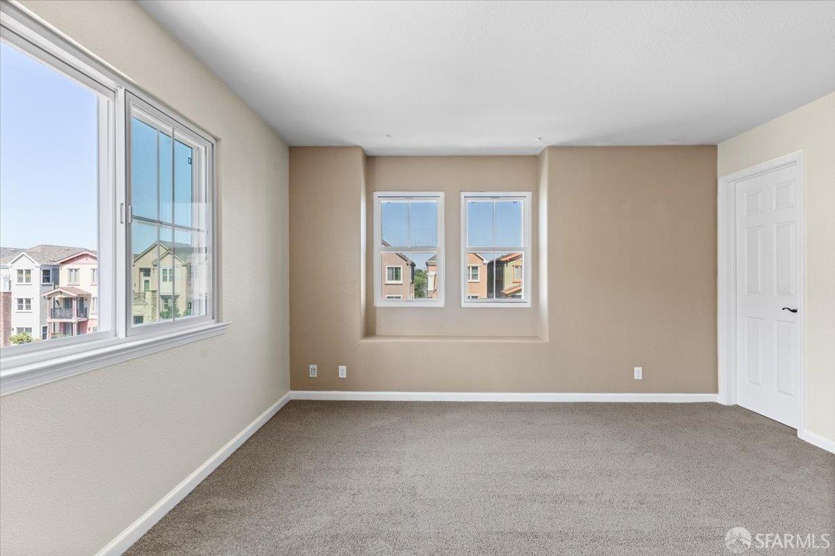 Detail Gallery Image 35 of 61 For 2933 1st St #1004,  Livermore,  CA 94550 - 3 Beds | 2/1 Baths