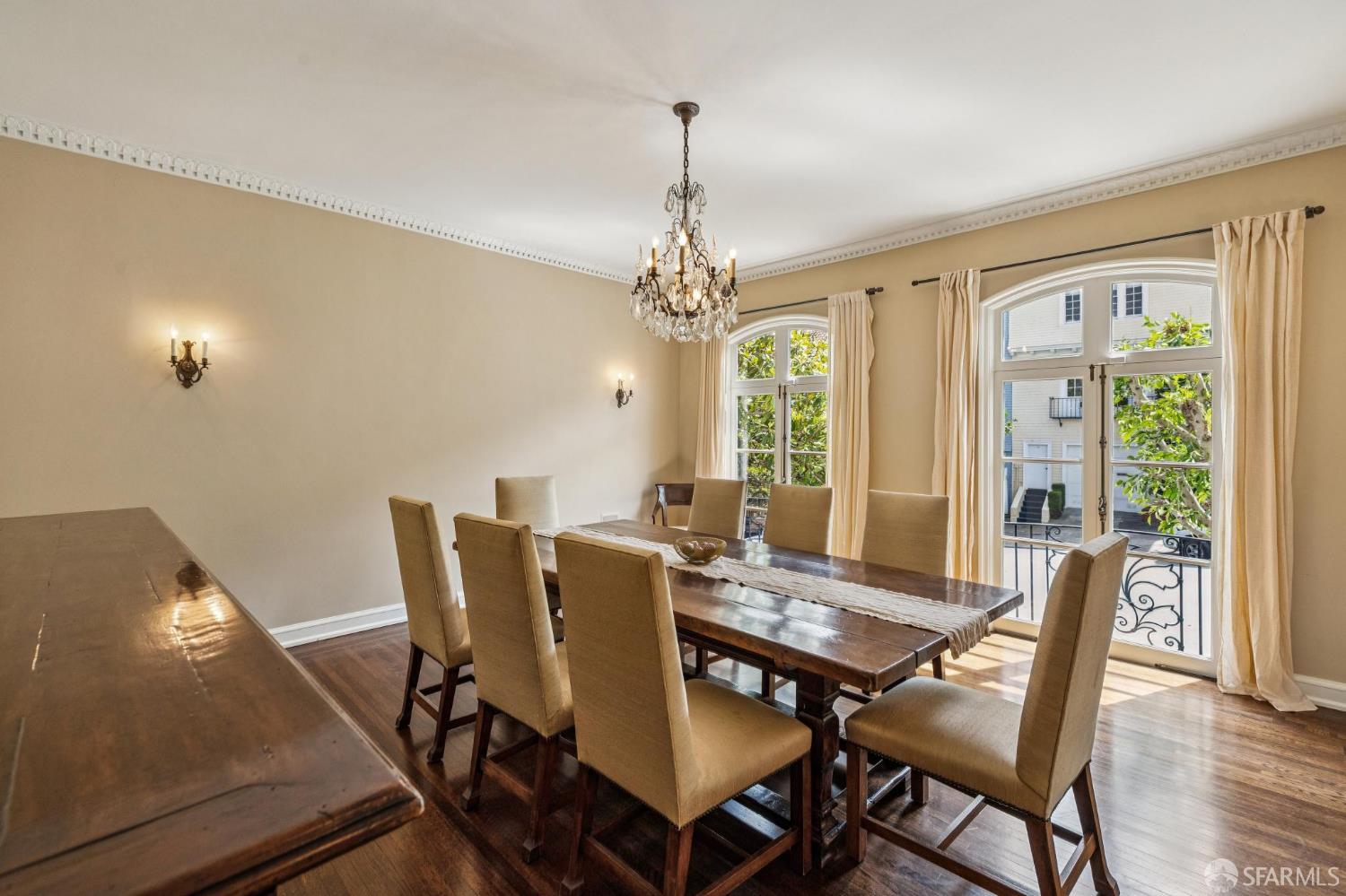 Detail Gallery Image 21 of 65 For 2518 Filbert St, San Francisco,  CA 94123 - 4 Beds | 3/1 Baths