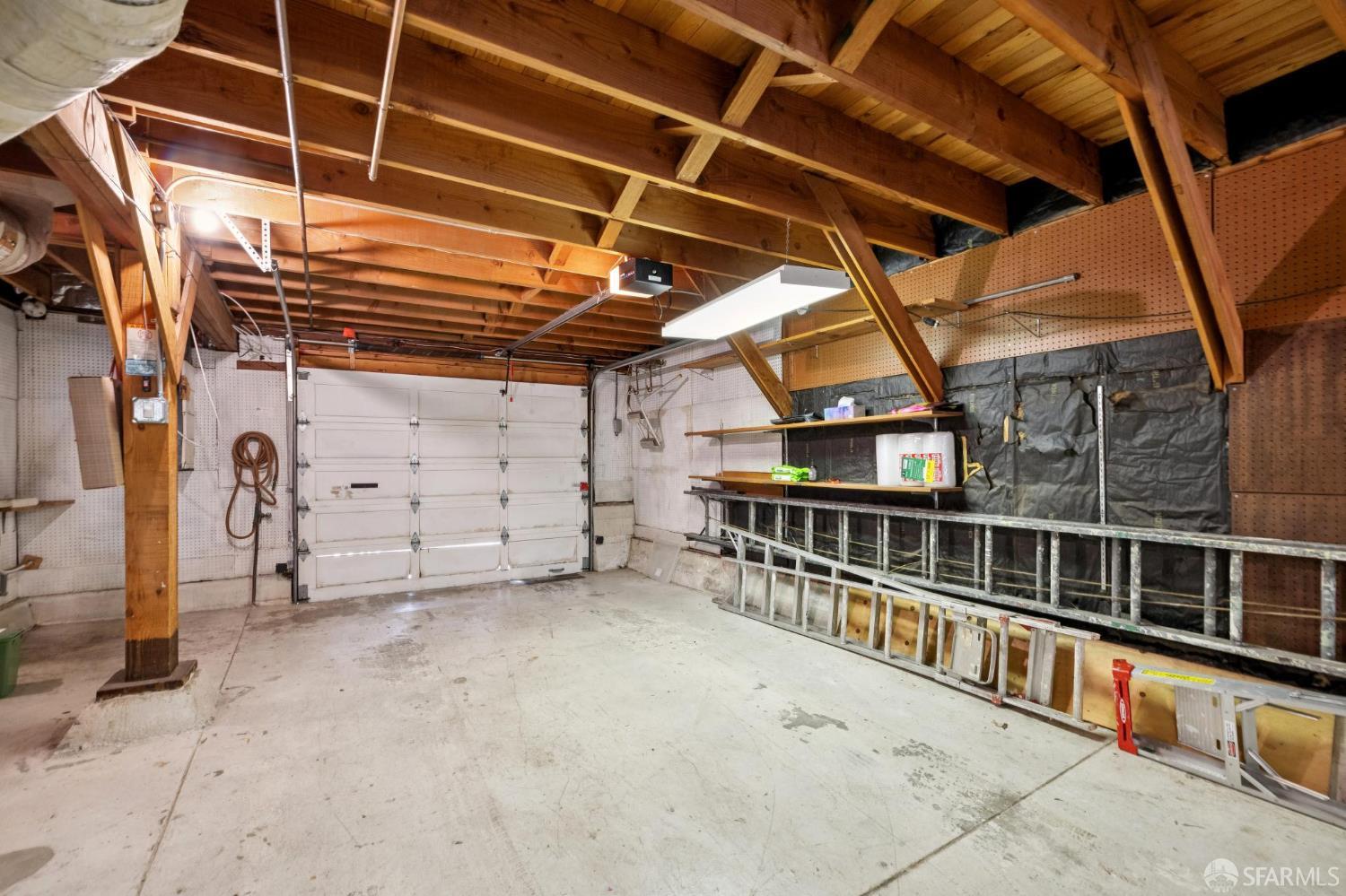 Detail Gallery Image 22 of 28 For 151 Putnam St, San Francisco,  CA 94110 - 2 Beds | 1 Baths