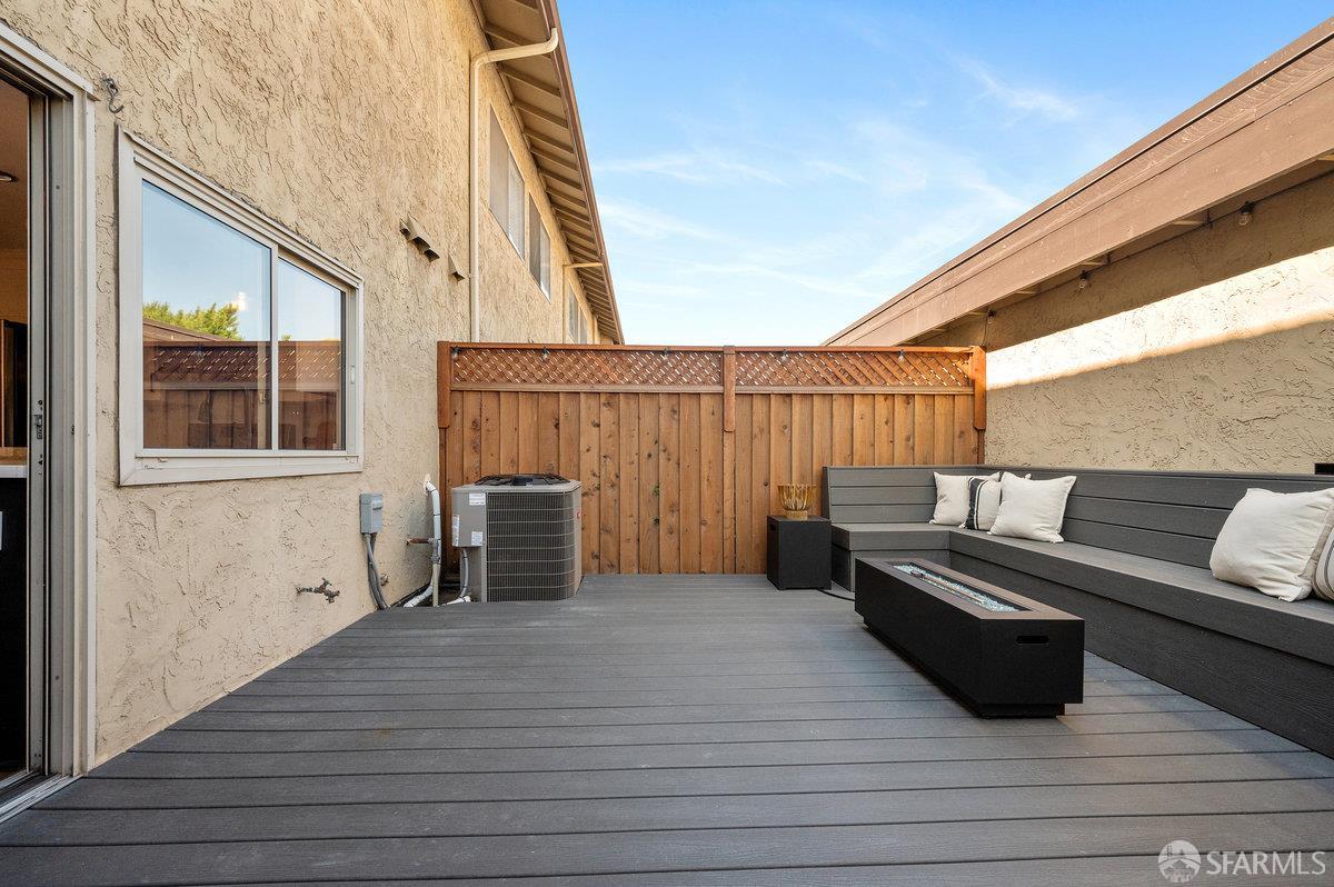 Detail Gallery Image 22 of 34 For 2369 Mabury Rd, San Jose,  CA 95133 - 2 Beds | 1/1 Baths