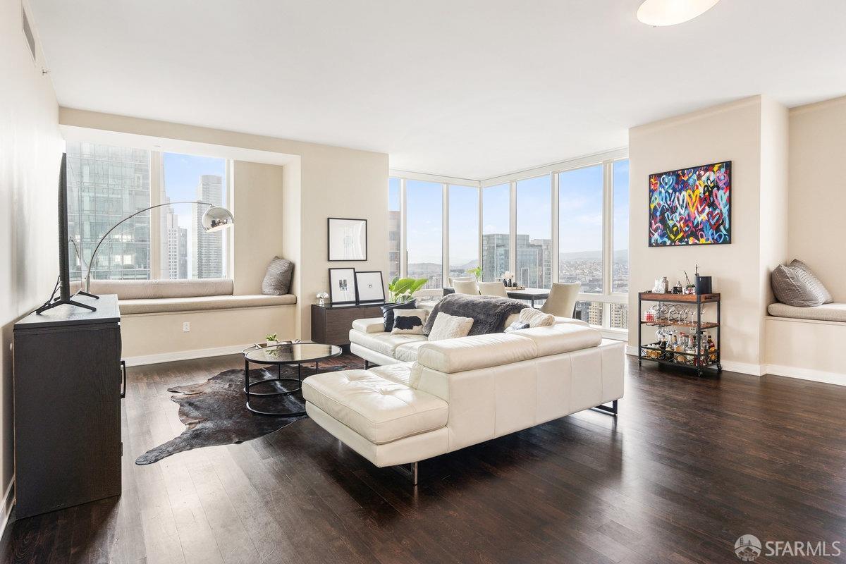 Photo #5: 425068496 Listing 
