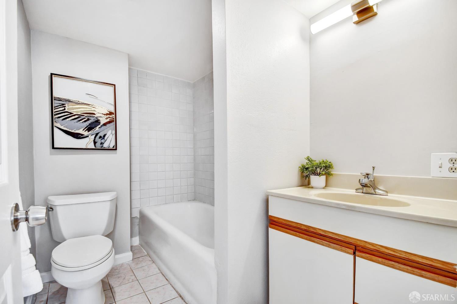 Detail Gallery Image 36 of 60 For 900 Huron Ave, San Francisco,  CA 94112 - 4 Beds | 3 Baths