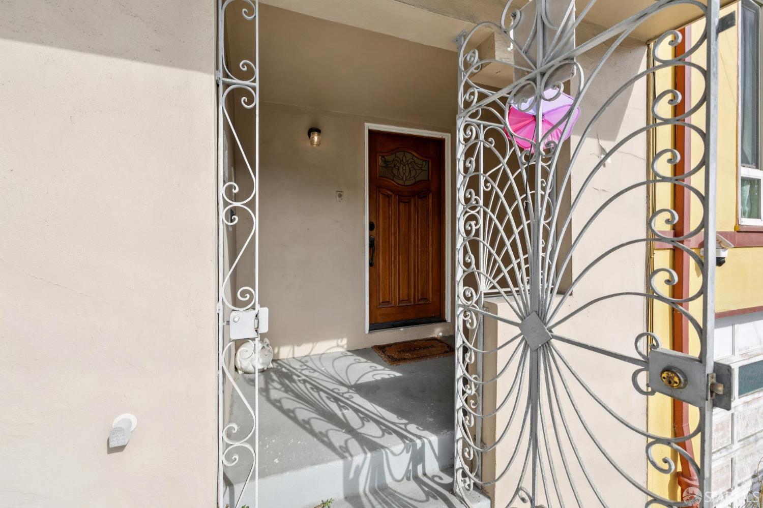 Detail Gallery Image 23 of 28 For 151 Putnam St, San Francisco,  CA 94110 - 2 Beds | 1 Baths