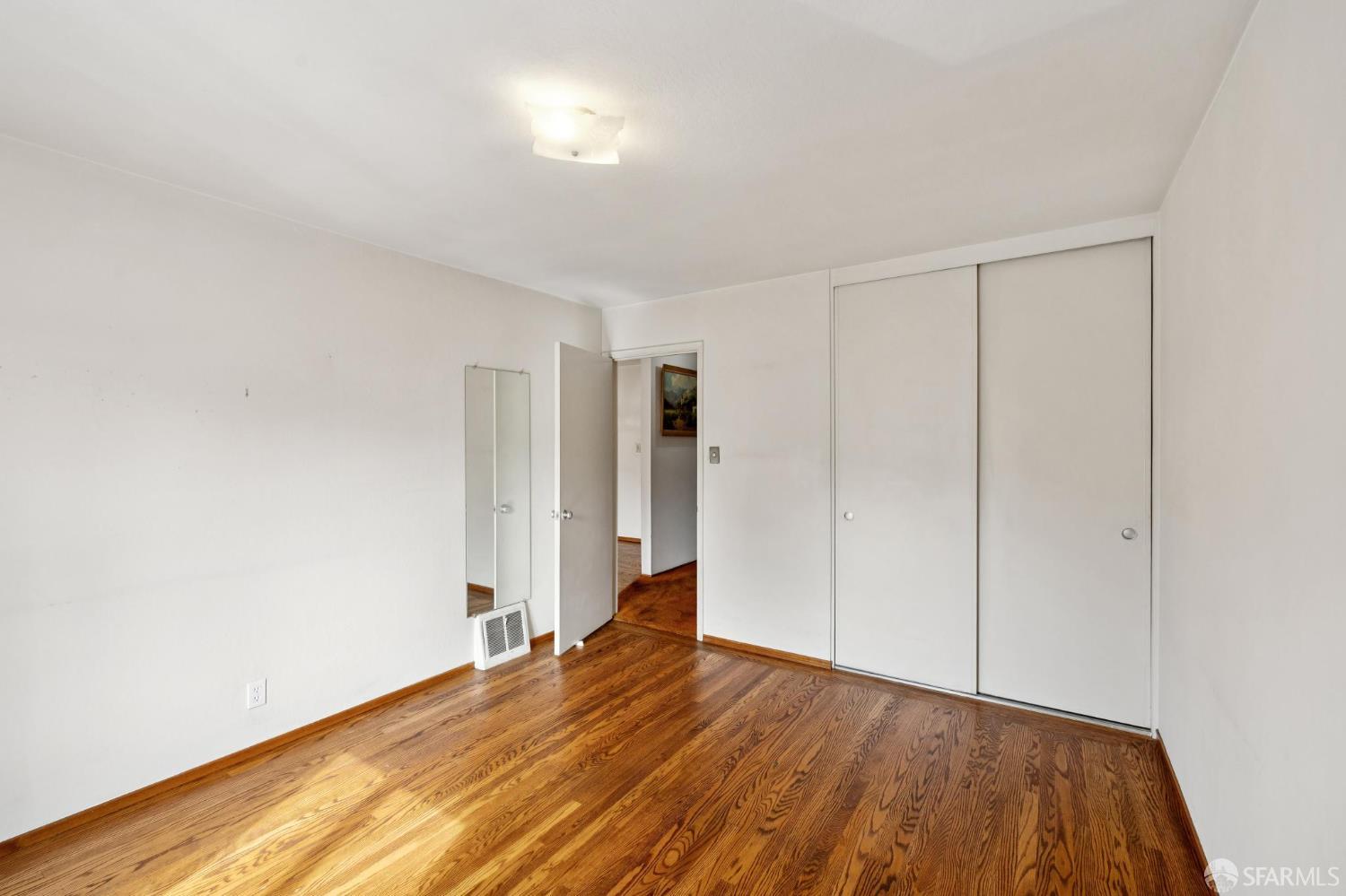 Detail Gallery Image 16 of 28 For 151 Putnam St, San Francisco,  CA 94110 - 2 Beds | 1 Baths