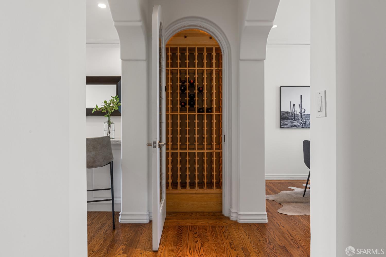 Detail Gallery Image 5 of 23 For 3675 Fillmore St #302,  San Francisco,  CA 94123 - 1 Beds | 1 Baths