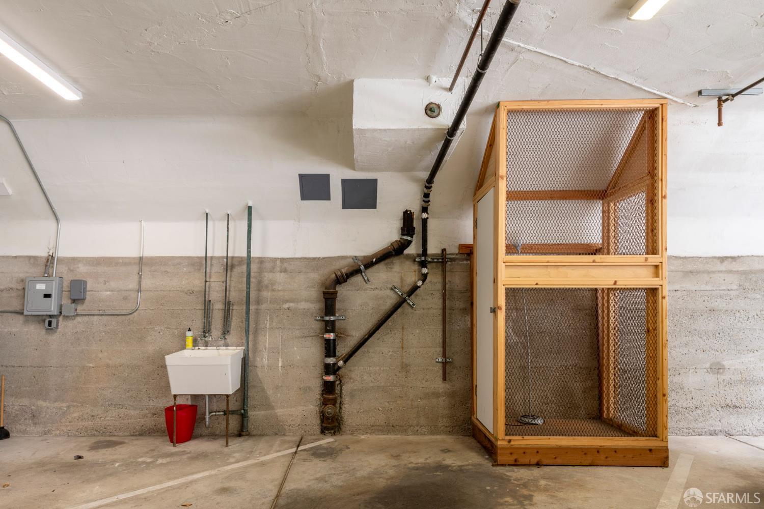 Detail Gallery Image 30 of 31 For 1635 10th Ave #4,  San Francisco,  CA 94122 - 1 Beds | 1 Baths