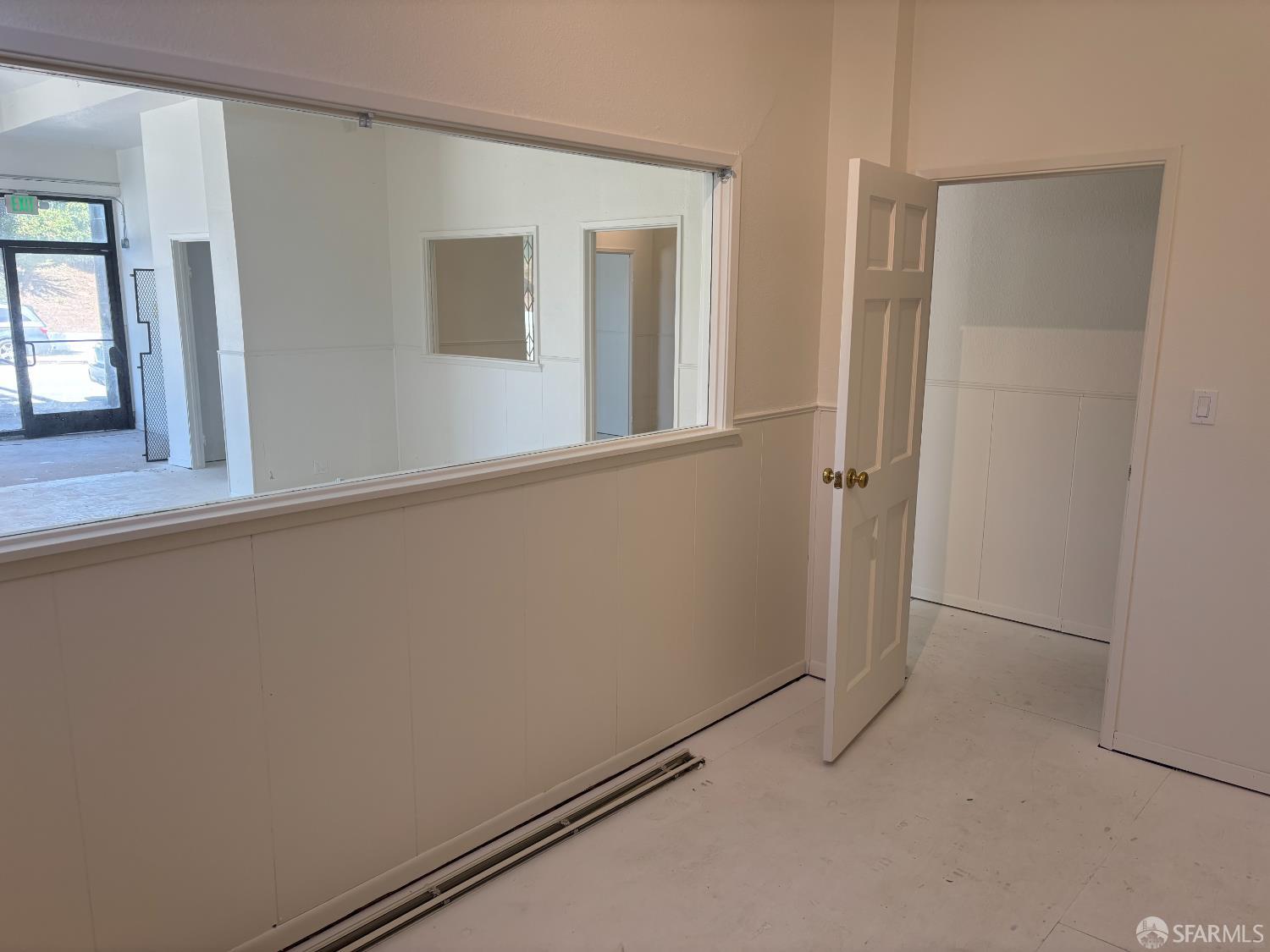 Detail Gallery Image 5 of 9 For 2949 Balboa St, San Francisco,  CA 94121 - – Beds | – Baths