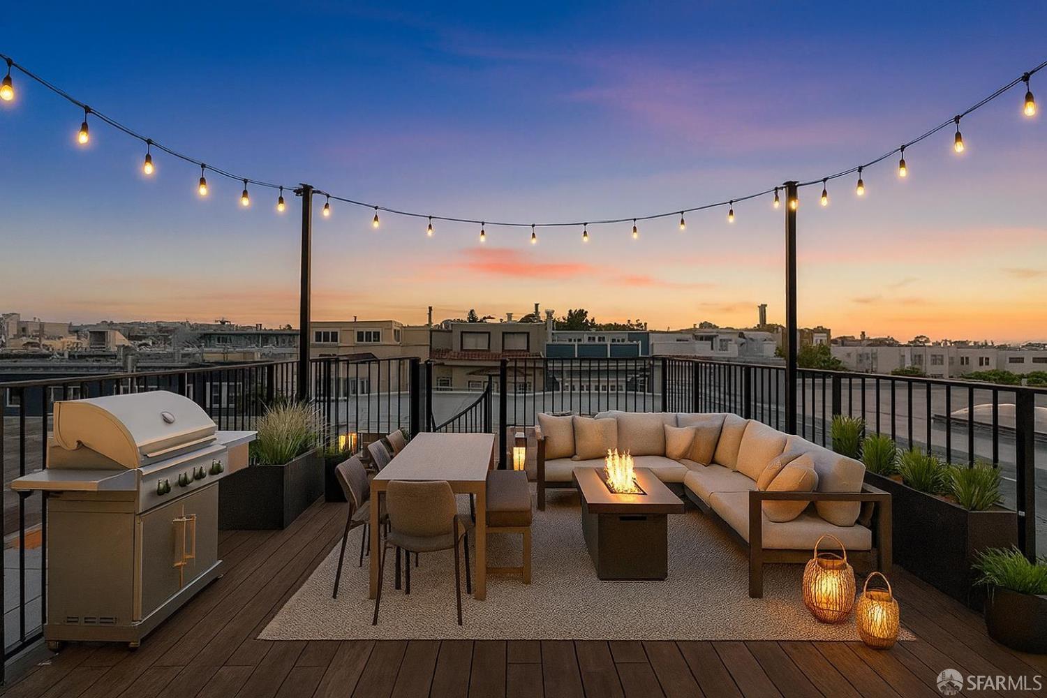 Detail Gallery Image 4 of 87 For 172 18th Ave, San Francisco,  CA 94121 - – Beds | – Baths