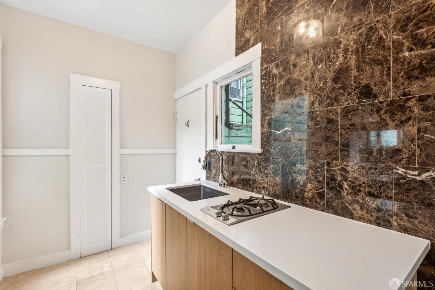 Detail Gallery Image 14 of 24 For 2888 Folsom St #APT 1,  San Francisco,  CA 94110 - 0 Beds | 1 Baths