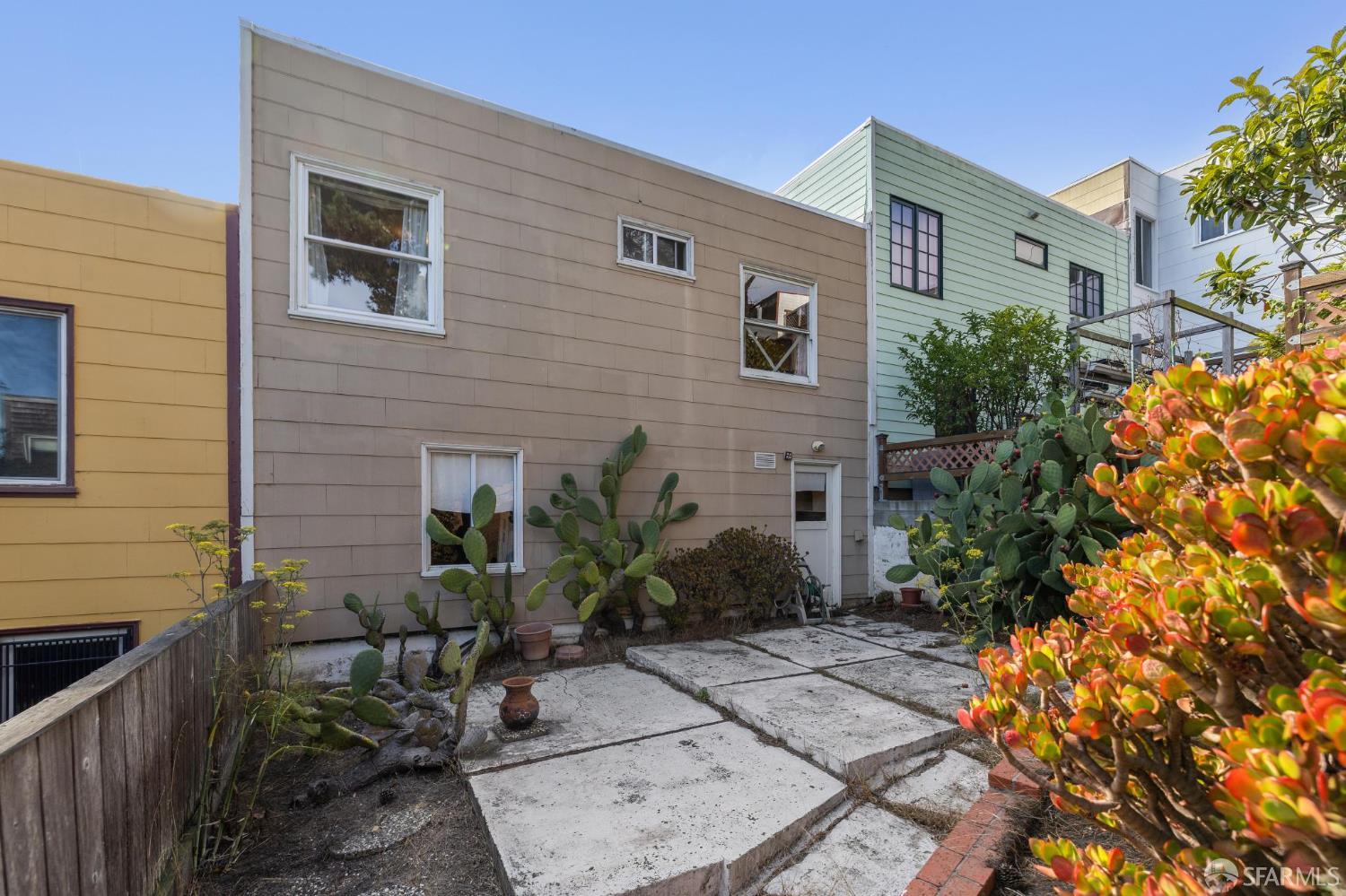Detail Gallery Image 24 of 28 For 151 Putnam St, San Francisco,  CA 94110 - 2 Beds | 1 Baths