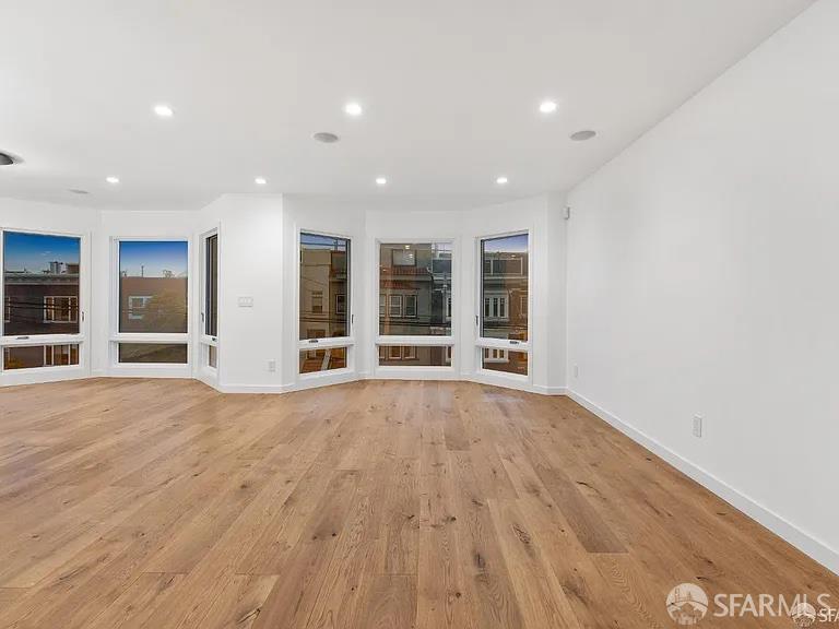 Detail Gallery Image 45 of 87 For 172 18th Ave, San Francisco,  CA 94121 - – Beds | – Baths