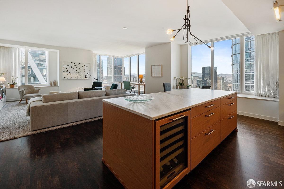 Detail Gallery Image 16 of 48 For 301 Mission St 35e,  San Francisco,  CA 94105 - 2 Beds | 2 Baths